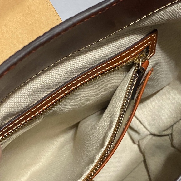 EUC Dooney & Bourke Pebble Grain Lg Black 30 Sac Hobo Shoulder Bag - Picture 12 of 12